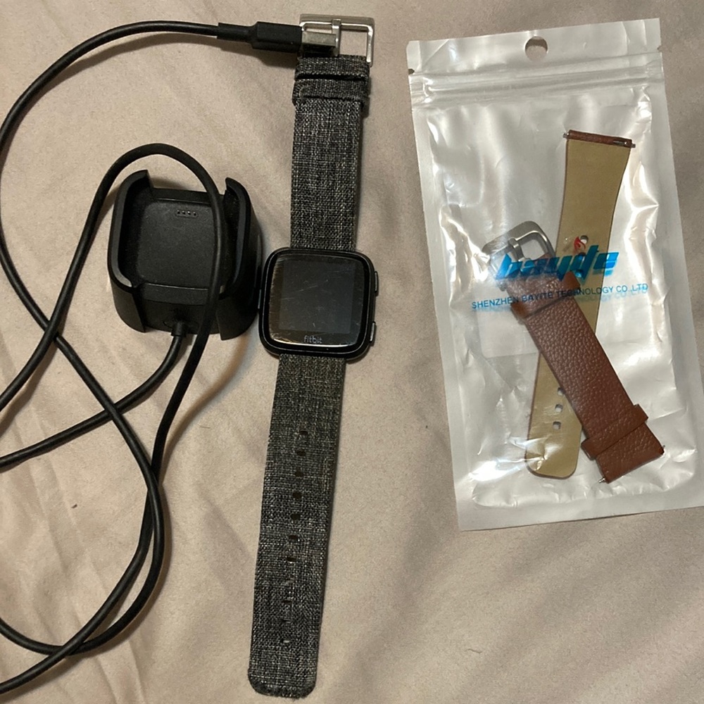 Fitbit versa watch